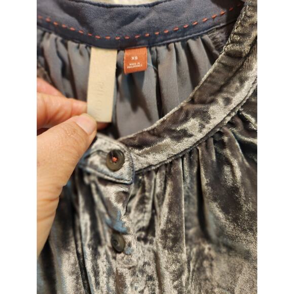 Pilcro Anthropologie Velvet Button Down Shirt XS Gray Long Sleeve Blouse NWT - Picture 3 of 7